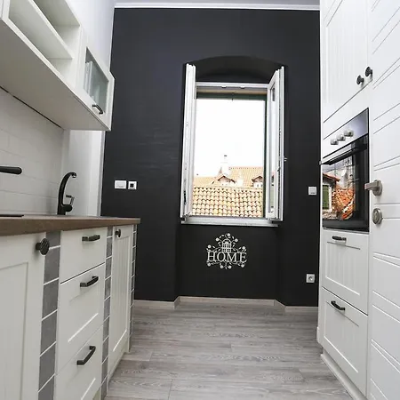 Lucena Apartman Split