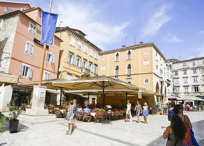Lucena * Split